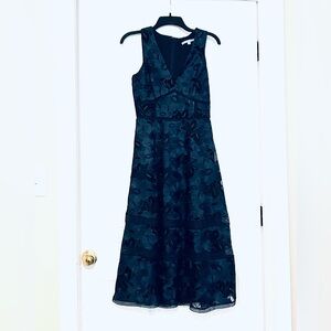 Antonio Melani navy lace overlay tea length dress size 2